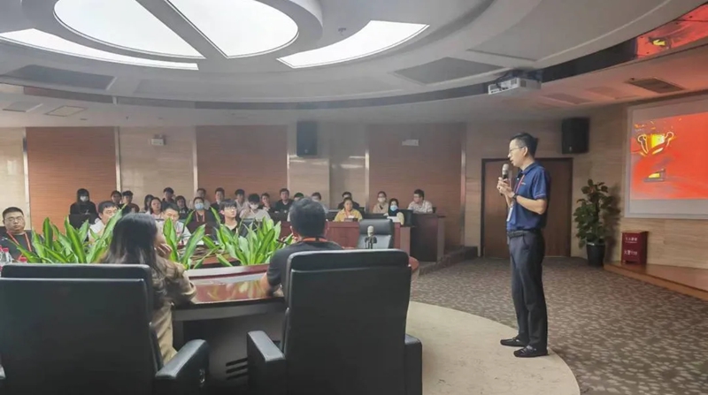 1726802649303872.jpg 109.jpg